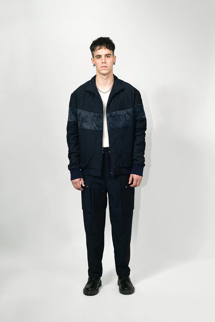SEANNUNG -  MEN - V Cut Striped Pattern Padded Jacket in Navy V字剪接直條鋪棉外套