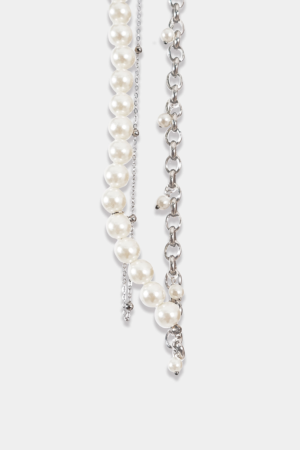 Asymmetric Pearl Necklace
