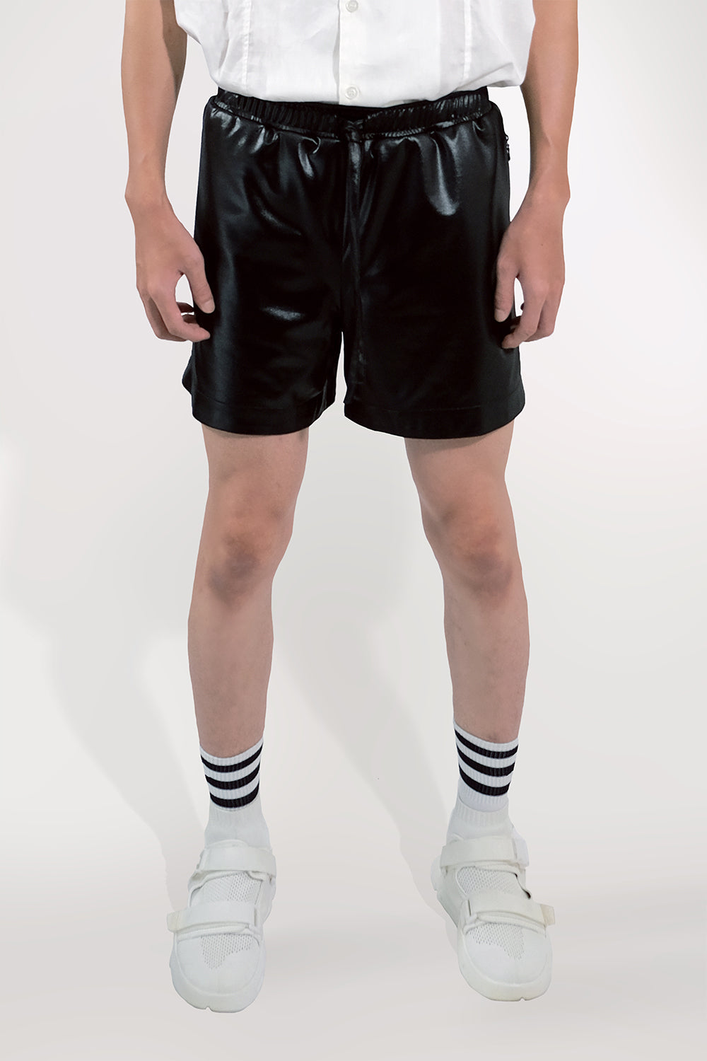 SEANNUNG - MEN - Exposed-Zip Sweat Shorts 亮面綁帶短褲