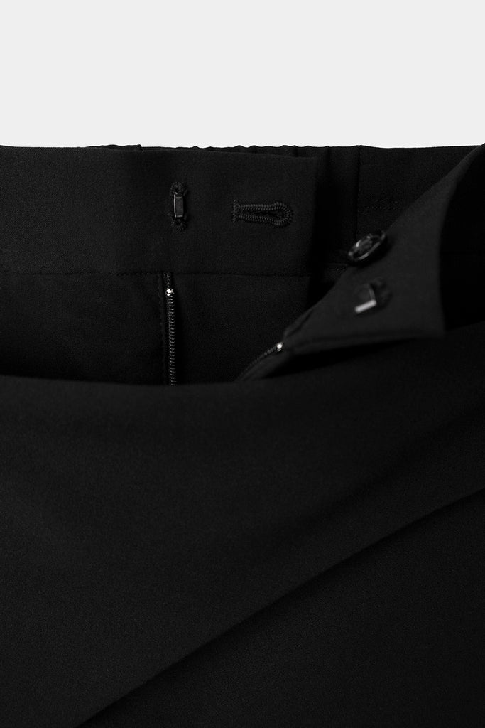 SEANNUNG - WOMEN -  Crossed Belt Trousers 前交叉襠片長褲 