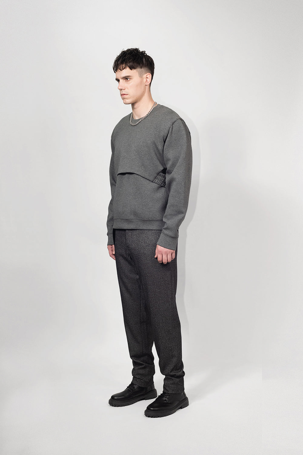 SEANNUNG - MEN - Double-Layered Oversized Top 雙層剪裁大學T
