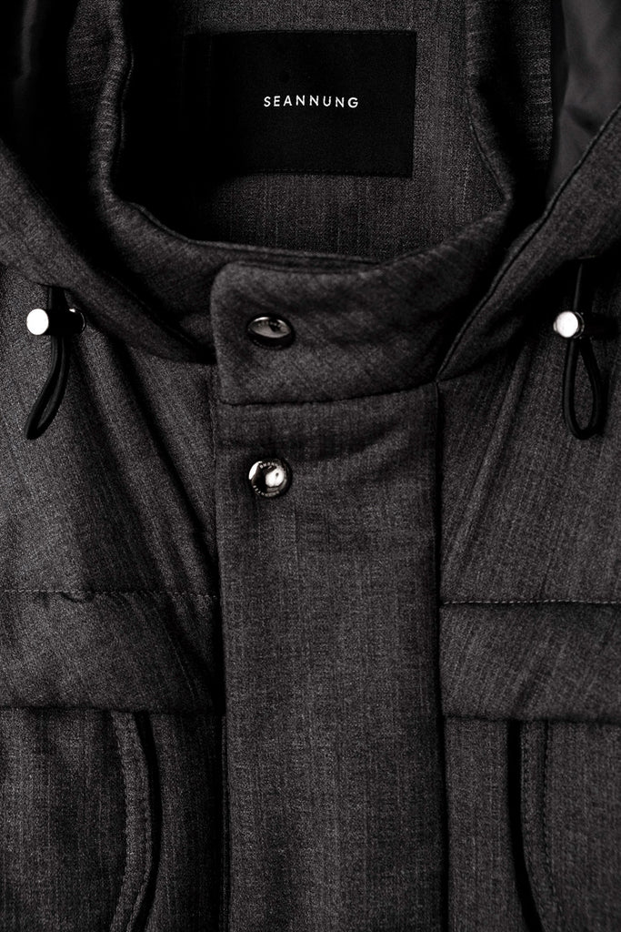 SEANNUNG - MEN - Circle Patch Pocket Sleeveless Quilted Vest 圓形口袋鋪棉夾克